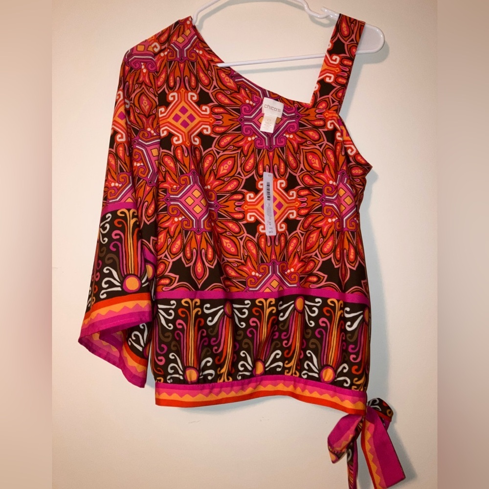 Chico's NWT Open Shoulder Top